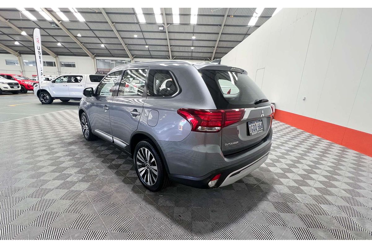 2018 Mitsubishi Outlander ES ZL