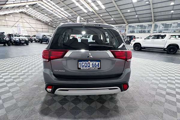 2018 Mitsubishi Outlander ES ZL