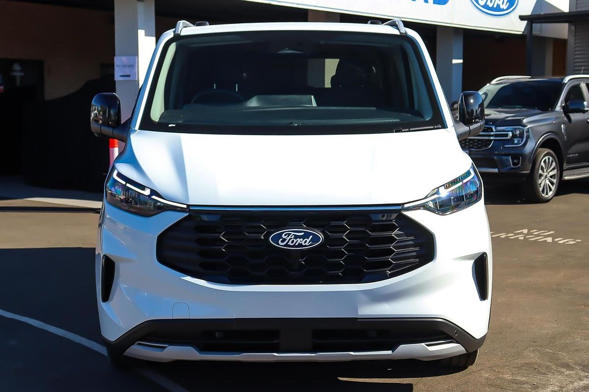 2024 Ford Tourneo Active AV SWB