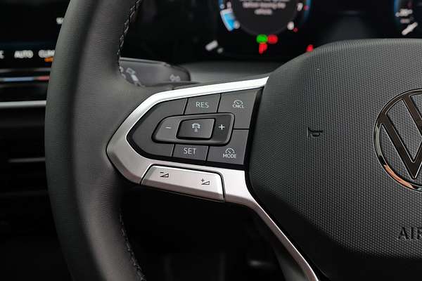 2025 Volkswagen Golf 110TSI Style 8.5