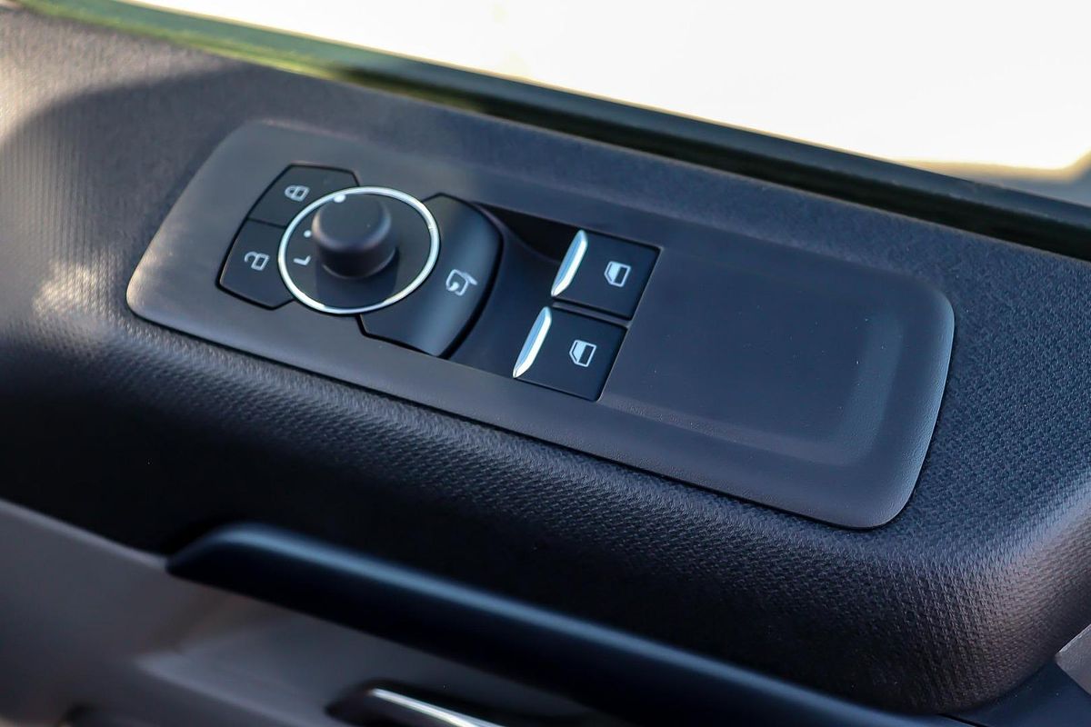 2024 Ford Tourneo Active AV SWB