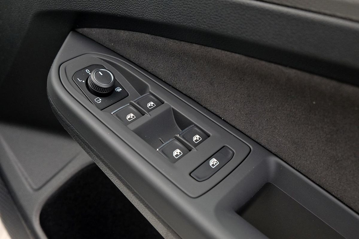 2025 Volkswagen Golf 110TSI Style 8.5