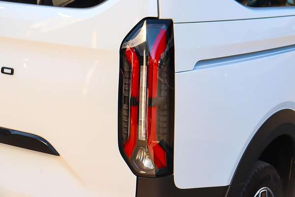 2024 Ford Tourneo Active AV SWB