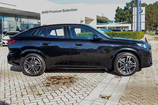 2024 BMW iX2 xDrive30 M Sport U10