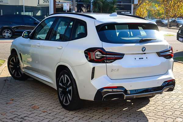 2024 BMW iX3 M Sport G08