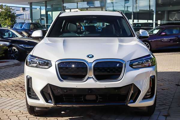 2024 BMW iX3 M Sport G08