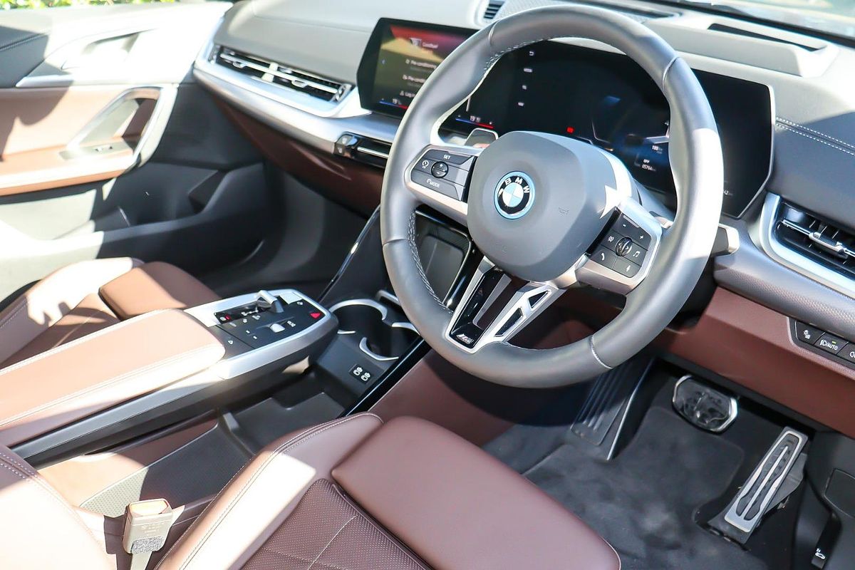 2024 BMW iX2 xDrive30 M Sport U10