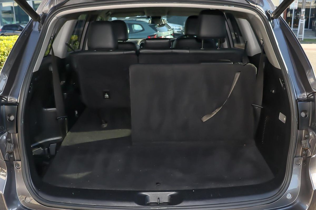 2019 Toyota Kluger Black Edition GSU50R