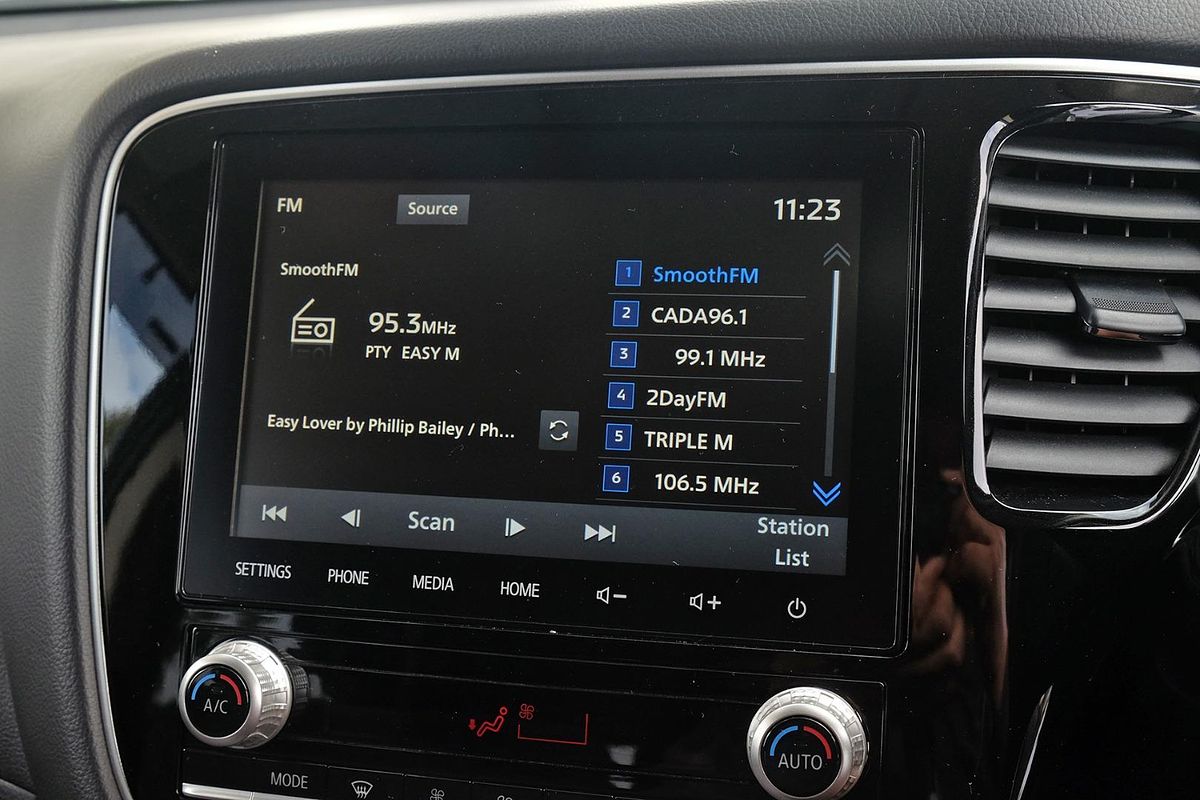 2019 Mitsubishi Outlander LS ZL