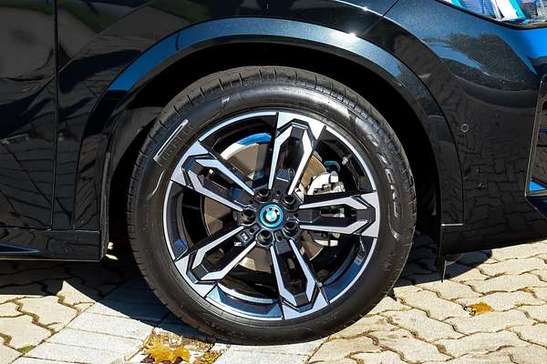 2024 BMW iX2 xDrive30 M Sport U10