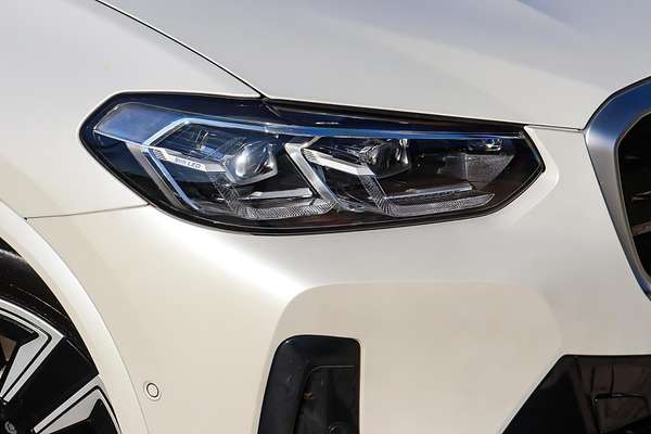 2024 BMW iX3 M Sport G08