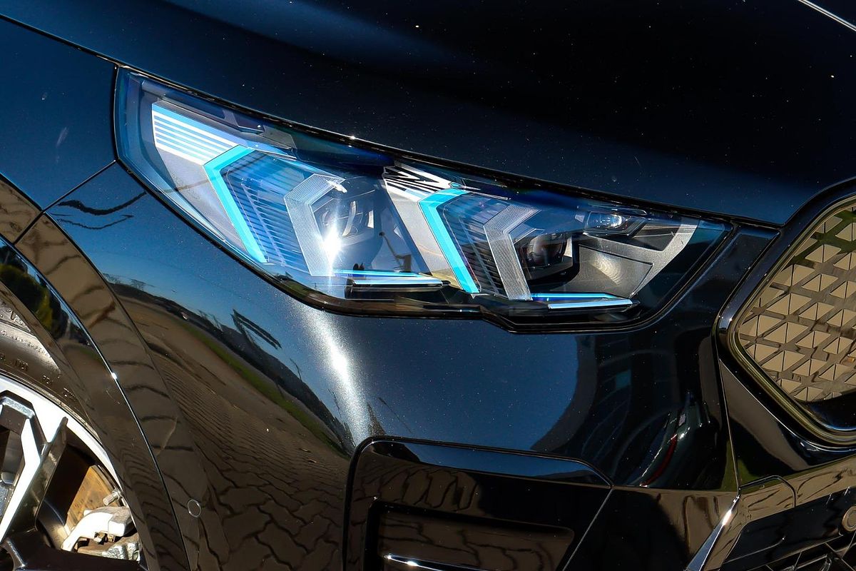 2024 BMW iX2 xDrive30 M Sport U10