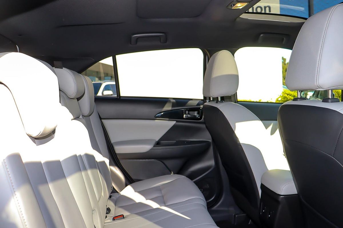 2023 Mitsubishi Eclipse Cross Exceed YB