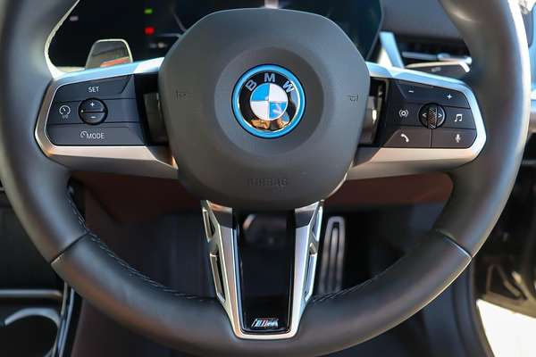 2024 BMW iX2 xDrive30 M Sport U10