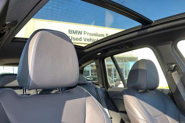 2024 BMW iX3 M Sport G08