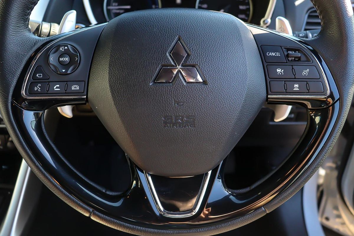 2023 Mitsubishi Eclipse Cross Exceed YB