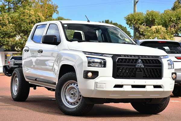 2025 Mitsubishi Triton GLX MV 4X4
