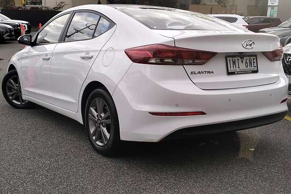 2018 Hyundai Elantra Active AD