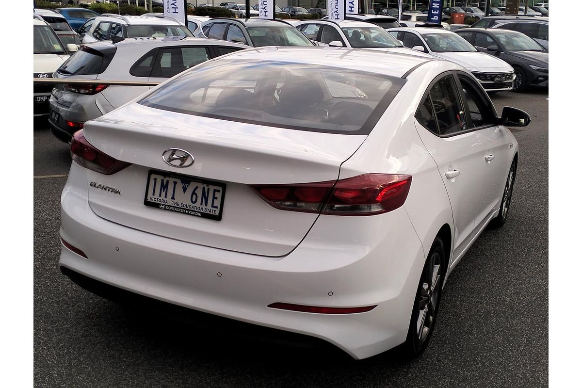 2018 Hyundai Elantra Active AD