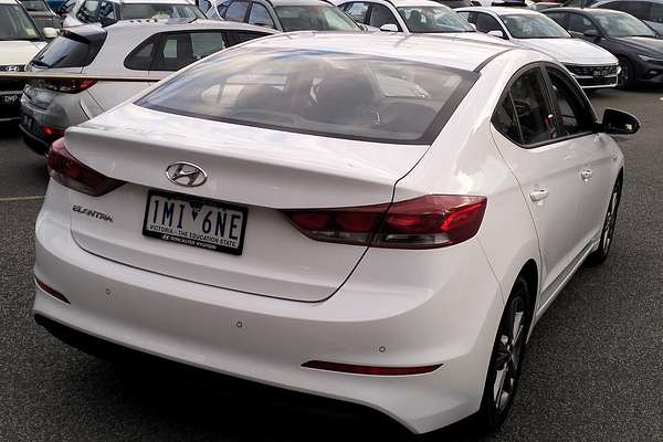 2018 Hyundai Elantra Active AD