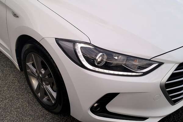 2018 Hyundai Elantra Active AD