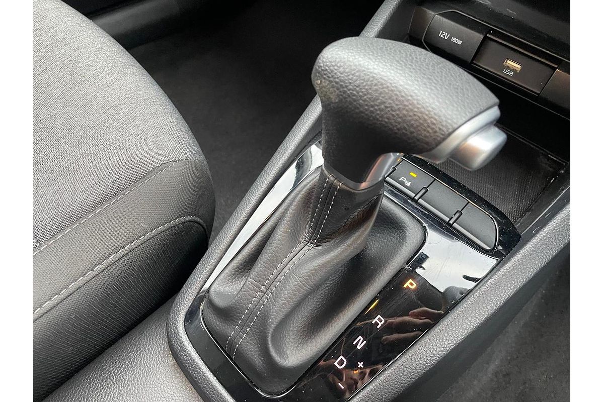 2024 Kia Stonic S YB