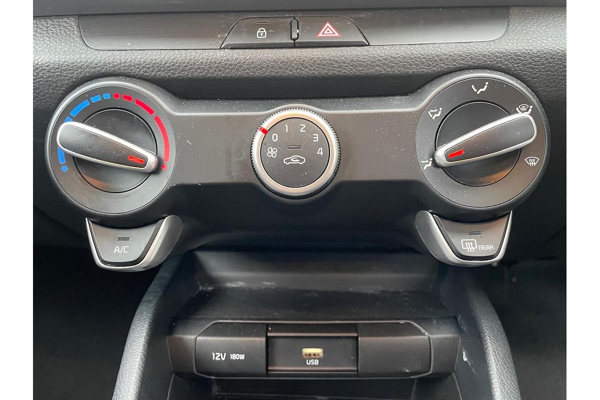 2024 Kia Stonic S YB