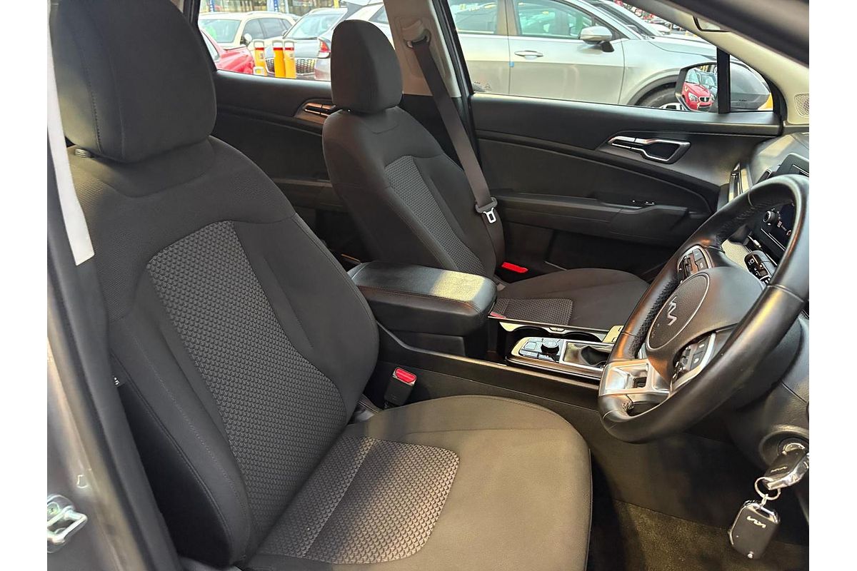 2023 Kia Sportage S NQ5