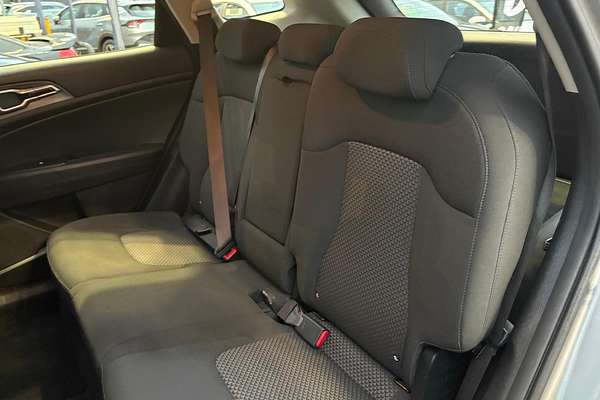 2023 Kia Sportage S NQ5