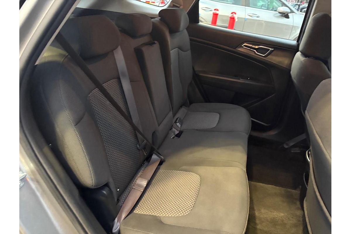 2023 Kia Sportage S NQ5