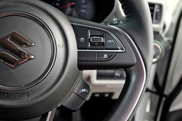 2024 Suzuki Swift Hybrid Plus UZ