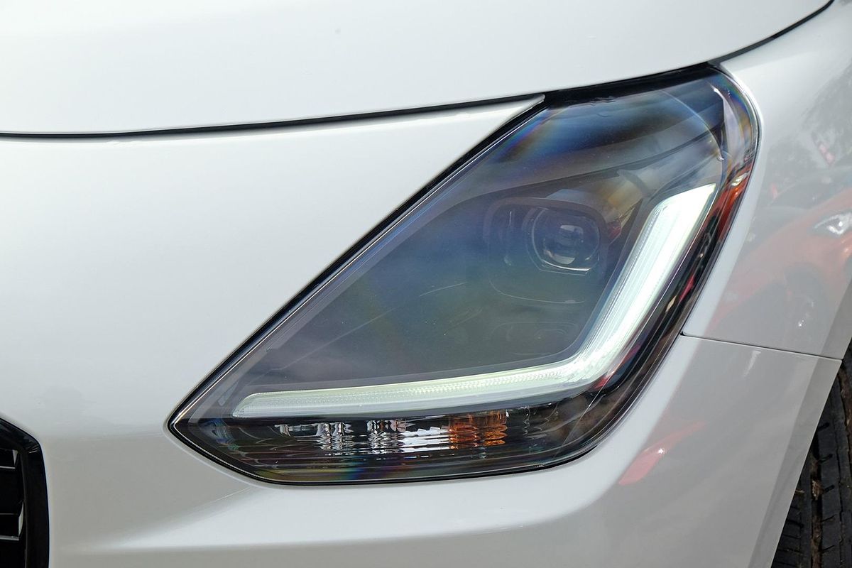 2024 Suzuki Swift Hybrid Plus UZ