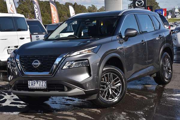 2024 Nissan X-TRAIL ST T33