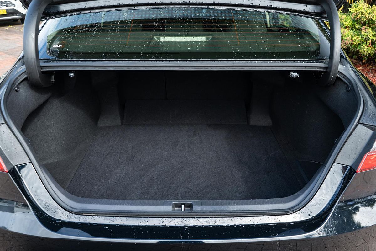 2023 Toyota Camry Ascent AXVH70R