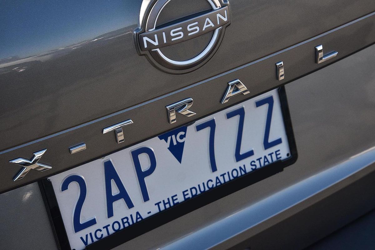 2024 Nissan X-TRAIL ST T33