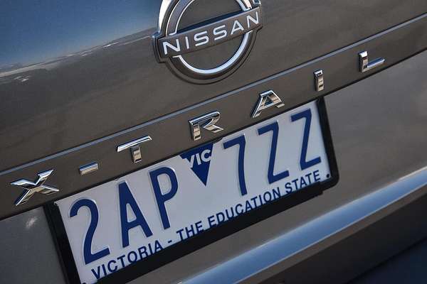2024 Nissan X-TRAIL ST T33