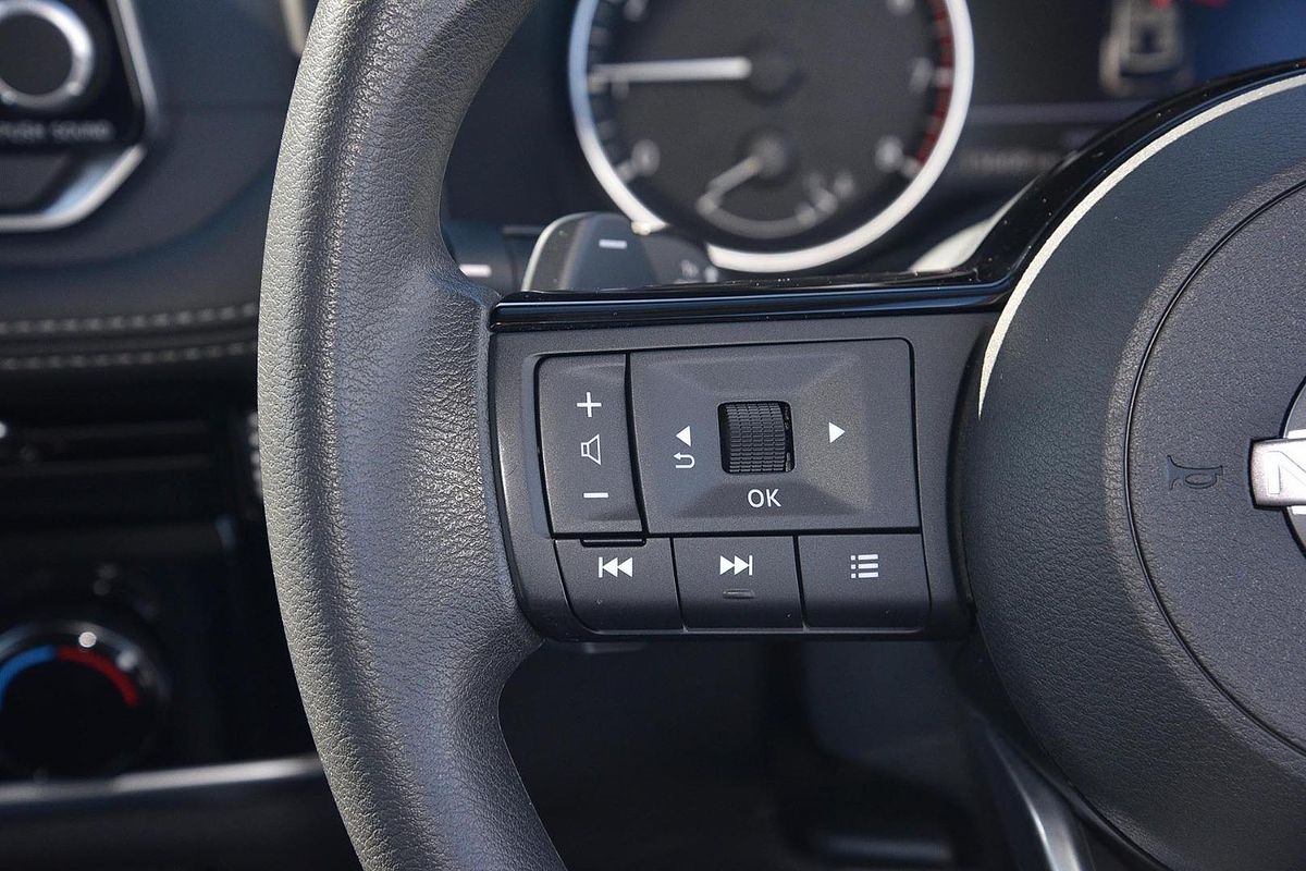 2024 Nissan X-TRAIL ST T33