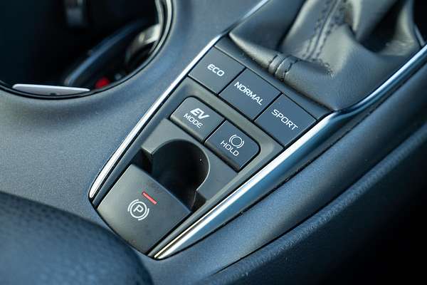 2024 Toyota Camry Ascent AXVH70R