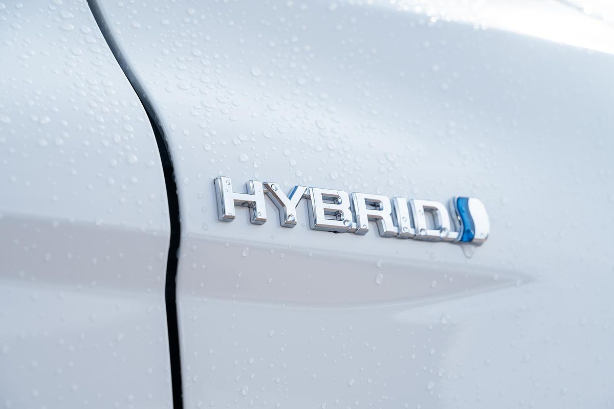 2024 Toyota Camry Ascent AXVH70R