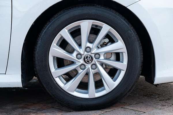 2024 Toyota Camry Ascent AXVH70R