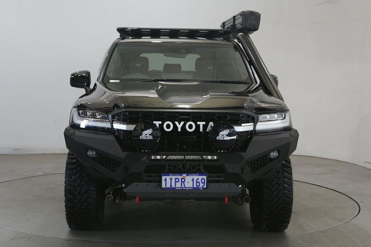 2022 Toyota Landcruiser GR Sport FJA300R