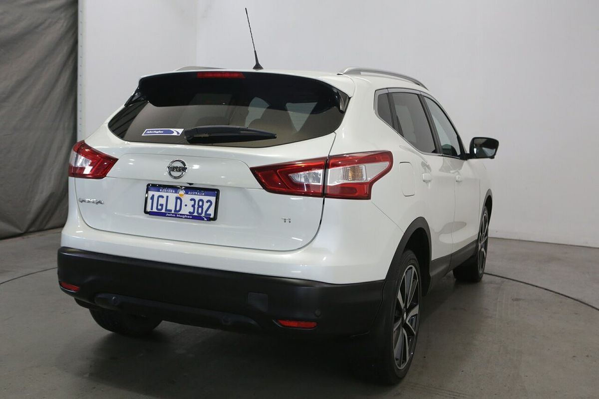2017 Nissan QASHQAI Ti J11