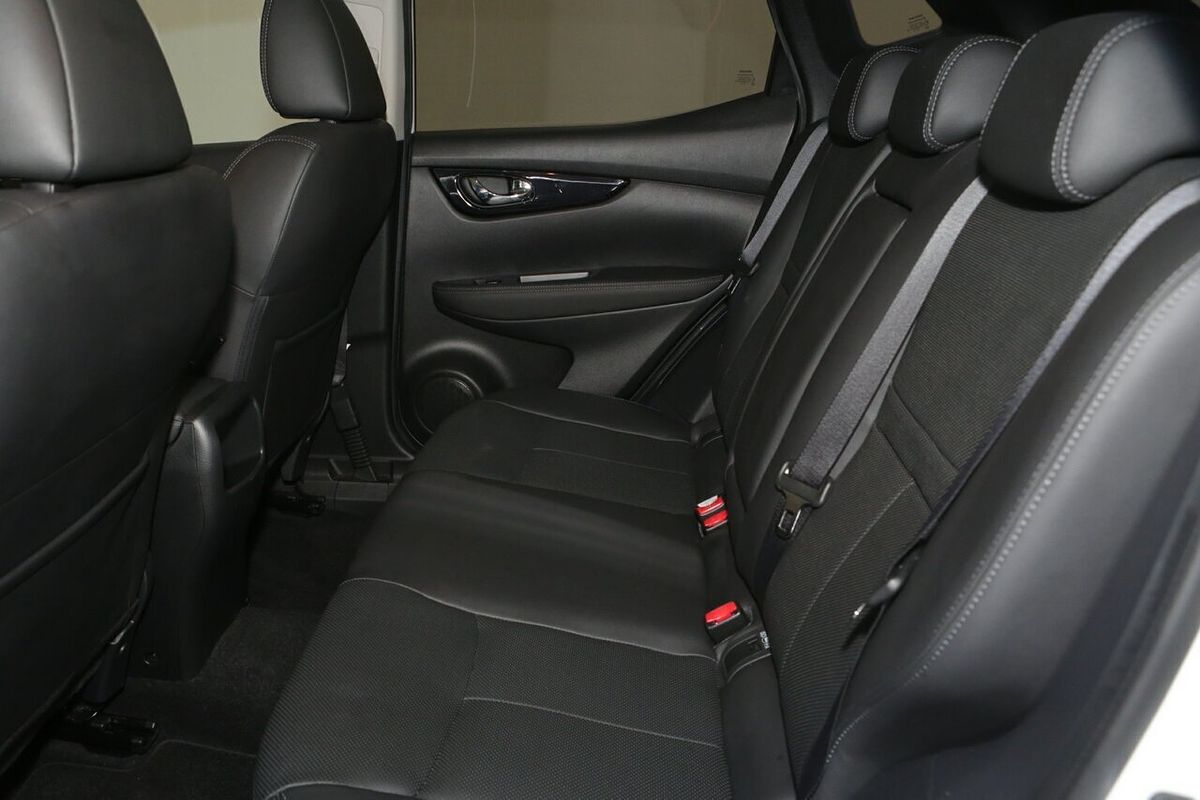 2017 Nissan QASHQAI Ti J11