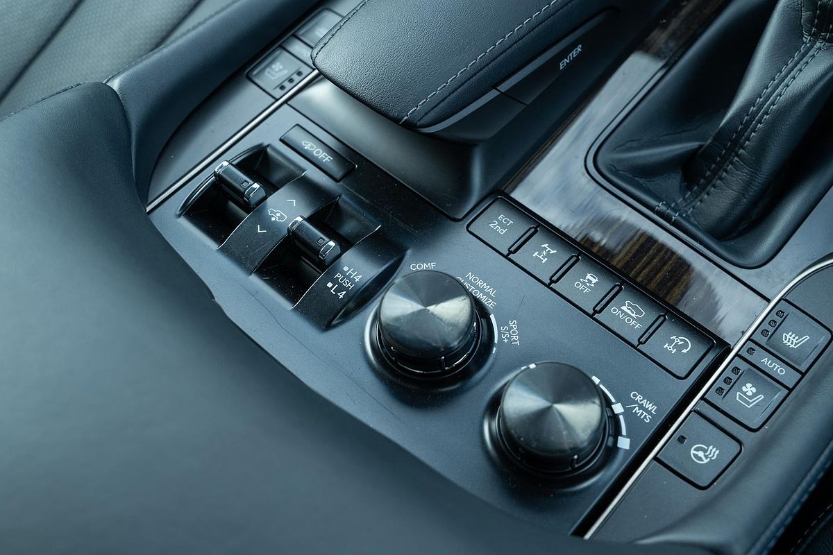 2021 Lexus LX LX570 S URJ201R