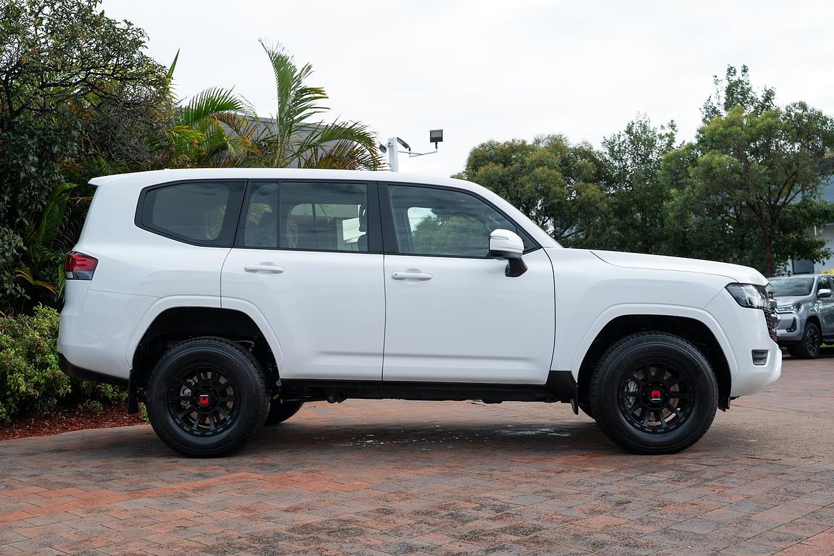 2023 Toyota Landcruiser GX FJA300R