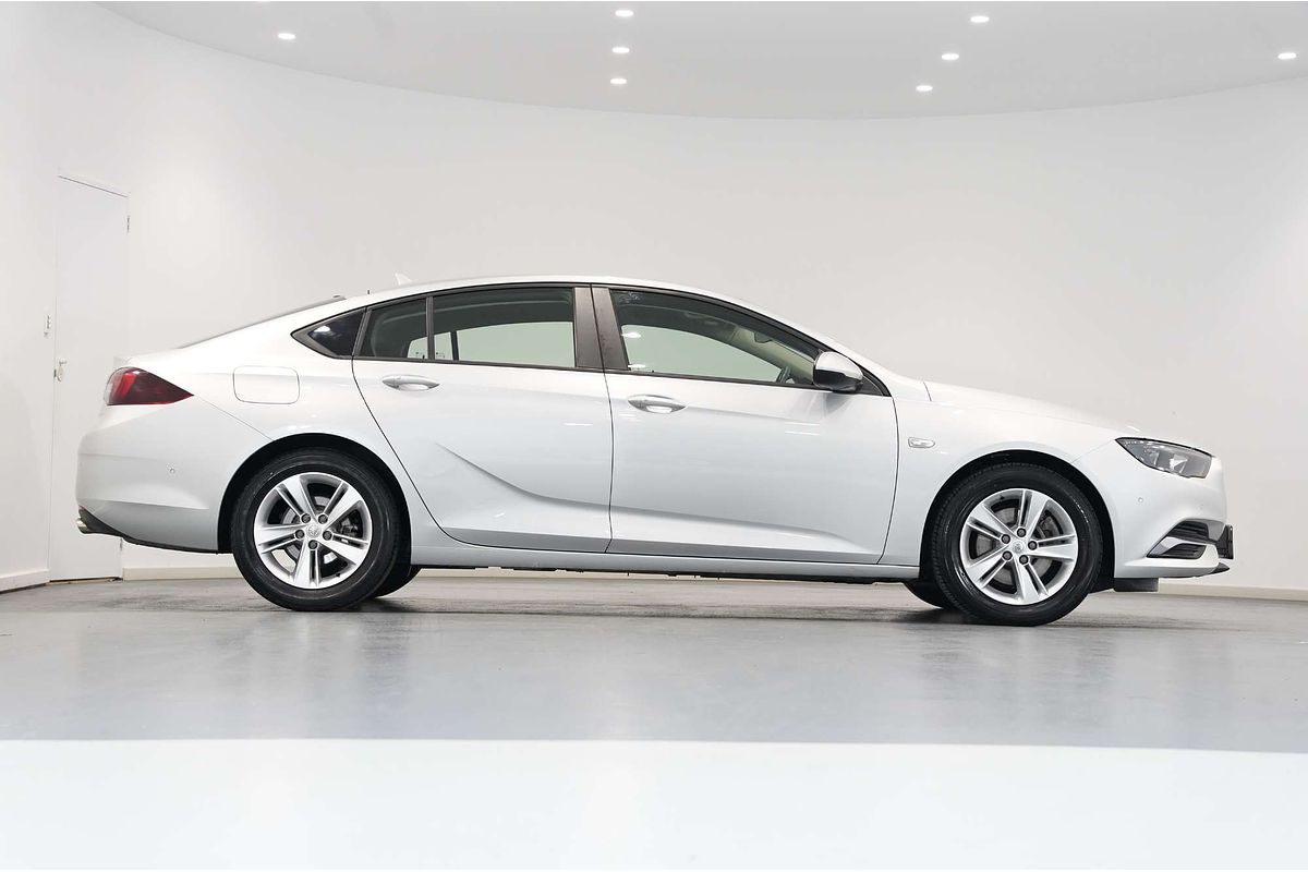 2020 Holden Commodore LT ZB