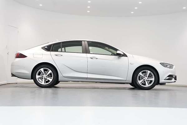 2020 Holden Commodore LT ZB