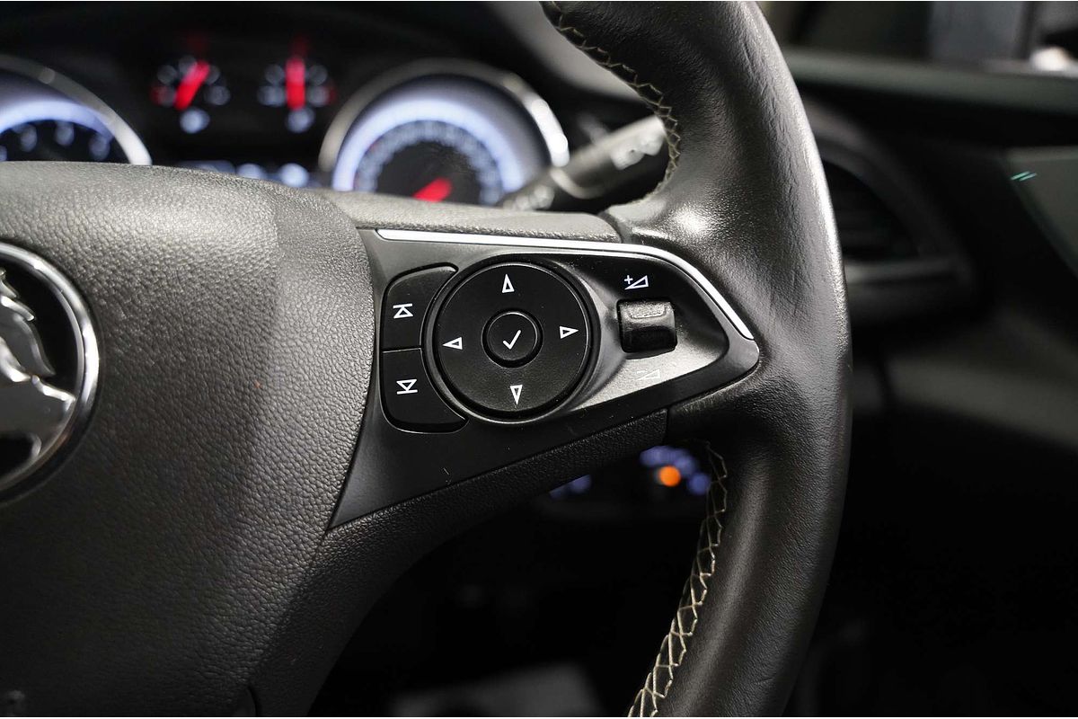 2020 Holden Commodore LT ZB
