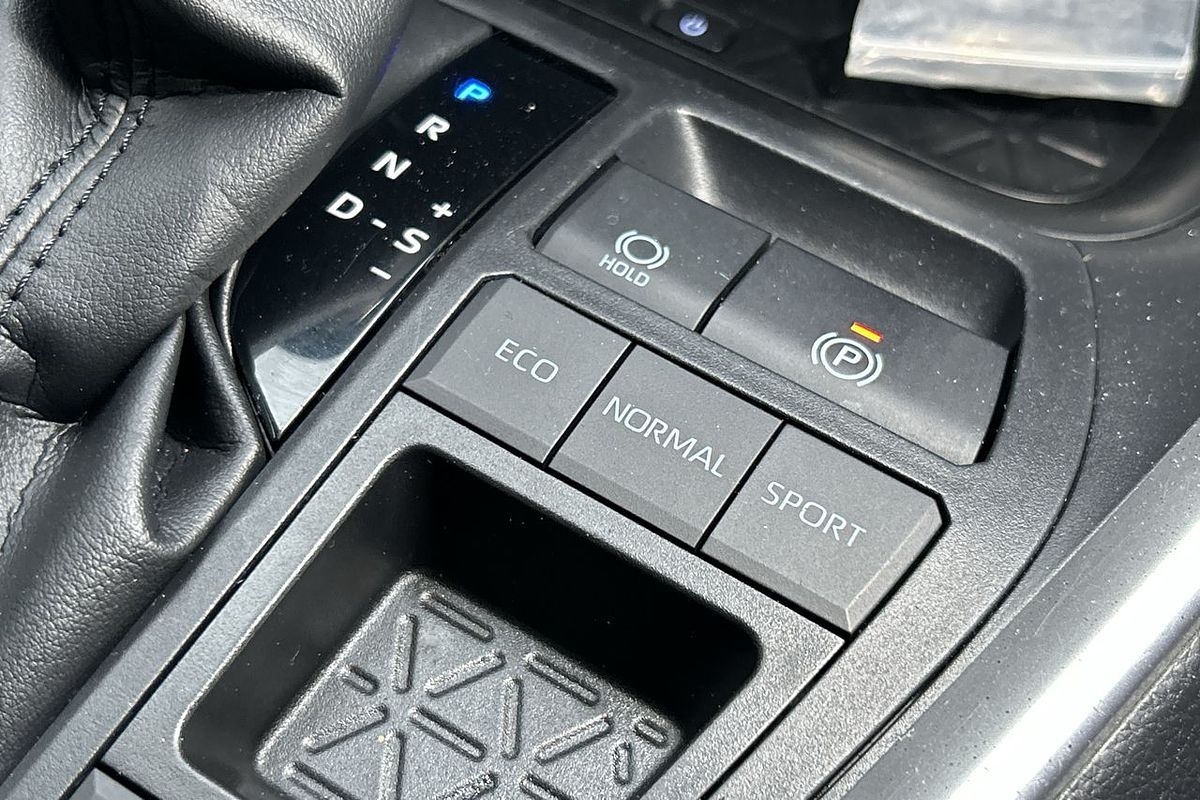 2021 Toyota RAV4 GXL AXAH52R