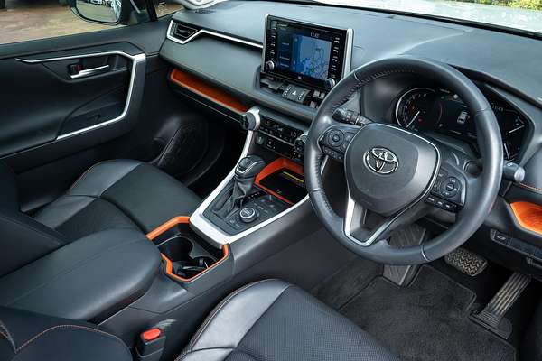 2020 Toyota RAV4 Edge AXAA54R